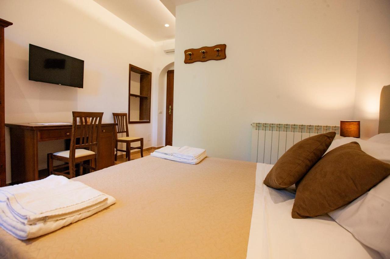 Il Carmine Dimora Storica Hotel Ериче Екстериор снимка